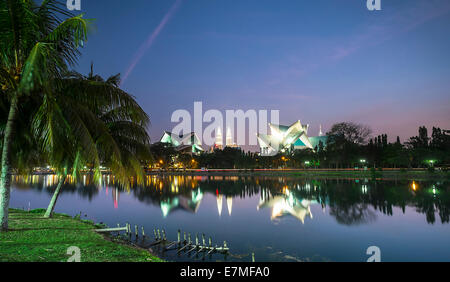 Kuala Lumpur di scena a notte Foto Stock