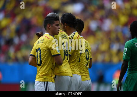 James Rodriguez. Colombia v Costa d Avorio. Confronto di gruppo. Coppa del Mondo FIFA 2014 in Brasile. Lo stadio nazionale, Brasilia. 19 giu 2014. Foto Stock