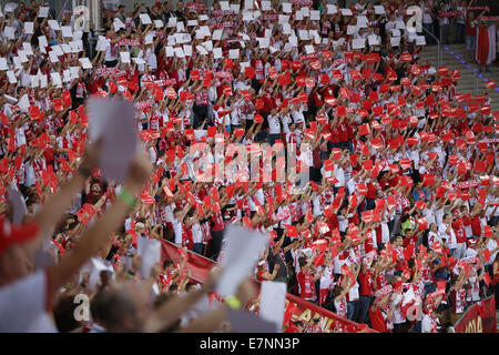 Lodz, Polonia. Xviii Sep, 2014. La Polonia ventole (POL) Pallavolo : FIVB Pallavolo uomini del Campionato del Mondo Il Terzo Round Pool H match tra Polonia 3-2 Russia presso Atlas Arena di Lodz, Polonia . © Takahisa Hirano/AFLO/Alamy Live News Foto Stock