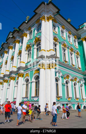 Palazzo d'inverno (1764), sede dell'Eremo, la piazza del Palazzo, Central Saint Petersburg, Russia, Europa Foto Stock