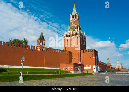 Spasskaya, i salvatori Tower, il Cremlino, visto dalla Piazza Rossa di Mosca, Russia, Europa Foto Stock