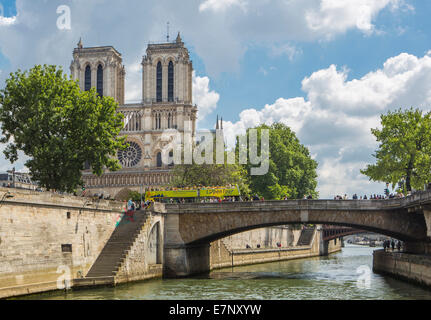 Cattedrale, Città, Francia, Notre Dame, Paris, architettura, bridge, cite, downtown, Senna, turismo, viaggi Foto Stock