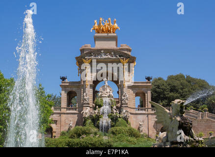 Barcellona, la città, La Cascada, Ciutadella, architettura, Catalonia, colorato, fontana, parco, relax, Spagna, Europa, soleggiata terrazza, Foto Stock