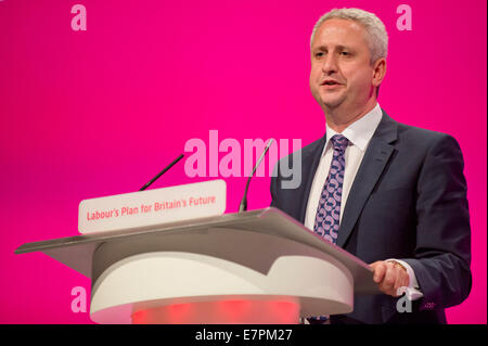 MANCHESTER, REGNO UNITO. 22 Settembre, 2014. Ivan Lewis, Shadow il Segretario di Stato per l'Irlanda del Nord, indirizzi auditorium di giorno due del partito laburista la Conferenza Annuale che avrà luogo a Manchester Central Convention Complex Credit: Russell Hart/Alamy Live News. Foto Stock