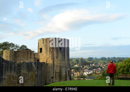 Barnard Castle, nella contea di Durham, Regno Unito. Il 23 settembre 2014. Regno Unito Meteo. Una limpida giornata autunnale a Barnard Castle, nella contea di Durham, Regno Unito. Il clima è prevalentemente a secco per il Nord Est e diventando cloudier questo pomeriggio con pioggia durante la notte. Mercoledì è prevista essere asciutto con le magie di sole. Credito: Robert Smith/Alamy Live News Foto Stock