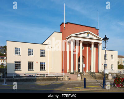 Ex Municipio ora biblioteca pubblica in Aberystwyth Ceredigion REGNO UNITO Galles Foto Stock