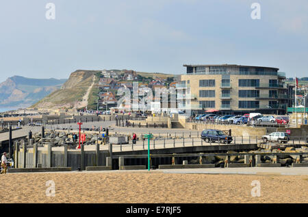 Dorset, Regno Unito. 23 Settembre, 2014. Regno Unito: Meteo West Bay Harbor e Marina, Dorset. Credito: Robert Timoney/Alamy Live News Foto Stock