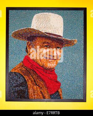 Ritratto di gelatina di John Wayne al Jelly Belly Factory Museum di Fairfield, CALIFORNIA, un dolce omaggio al Duca. Foto Stock