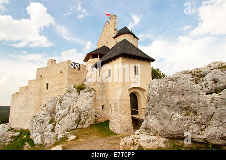 Estate giornata di sole - bobolice castello, Polonia. Foto Stock