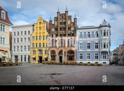Tipico del nord tedesco case di città di Stralsund costa baltica Foto Stock