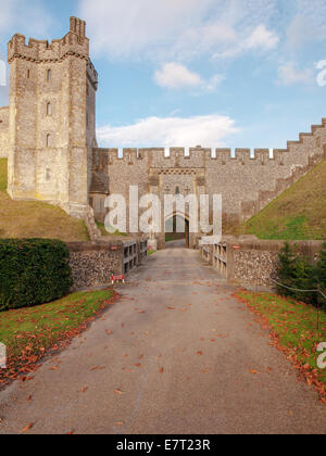 Lato ovest del Castello di Arundel nel West Sussex, in Inghilterra. Foto Stock
