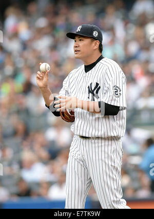 Masahiro Tanaka (Yankees), Settembre 21, 2014 - MLB : Masahiro Tanaka dei New York Yankees durante il Major League Baseball gioco contro il Toronto Blue Jays allo Yankee Stadium nel Bronx, New York, Stati Uniti. (Foto di AFLO) Foto Stock
