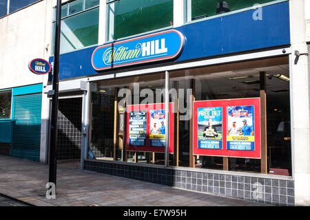 William Hill book maker in Sheffield South Yorkshire Regno Unito Foto Stock