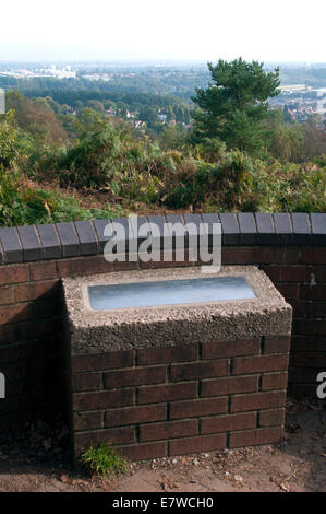 Un punto di vista a Lickey Hills Country Park, Worcestershire, England, Regno Unito Foto Stock