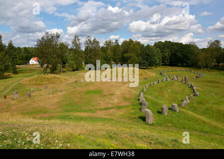 Tumulo e nave di pietra a forma di sepolture, Anundshög, Vasteras, Svezia 140812 62023 Foto Stock