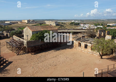 Castelo de Castro Marim, medievale castello moresco e Forte de São Sebastião, Castro Marim, San Sebastian, Algarve, PORTOGALLO Foto Stock