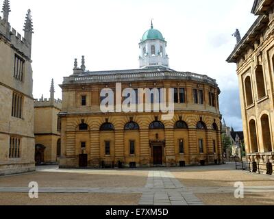 Sheldonian Theatre oxford foto da: Brian Giordania / Retna Pictures - Foto Stock