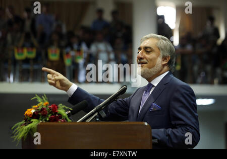 A Kabul, Afghanistan. Xxv Sep, 2014. Abdullah Abdullah, Afghanistan del chief executive, parla durante un raduno a Kabul sett. 25, 2014. Abdullah e Ghani Ahmadzai hanno firmato un accordo domenica sulla formazione di un governo di unità nazionale con Ahmadzai come nuovo presidente e Abdullah come il paese del chief executive, un post che è equivalente al primo ministro. Credito: Rahmin/Xinhua/Alamy Live News Foto Stock