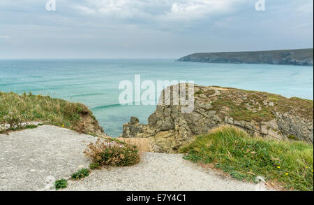 Vista da Holywell Bay, North Cornwall Regno Unito Foto Stock