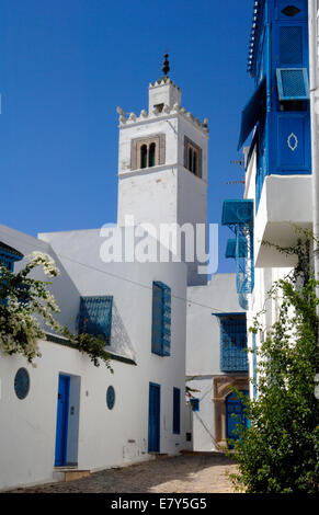 Il minareto di Sidi Bou Said moschea nel nord della Tunisia Foto Stock