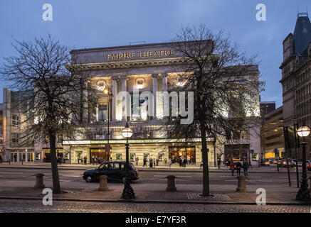 Empire Theatre, Lime Street, Liverpool, in Inghilterra, Regno Unito Foto Stock