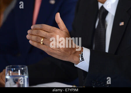 New York, NY, STATI UNITI D'AMERICA. Xxv Sep, 2014. Il Presidente Usa Barack Obama partecipa a una riunione bilaterale etiopico con il Primo Ministro al Waldorf Astoria Hotel di New York, NY, STATI UNITI D'AMERICA, 25 settembre 2014. Foto: Anthony Behar/Piscina via CNP - nessun filo SERVICE -/dpa/Alamy Live News Foto Stock