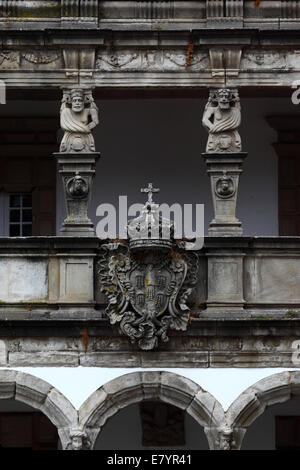 Particolare della facciata del palazzo della Misericordia , Praca da Republica, Viana do Castelo, Portogallo settentrionale Foto Stock