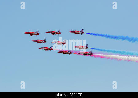 Le frecce rosse team display battenti al Bournemouth air festival Foto Stock