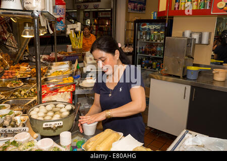 Ristorante vietnamita, food court, Asian Garden Mall, City of Westminster, Orange County, California Foto Stock