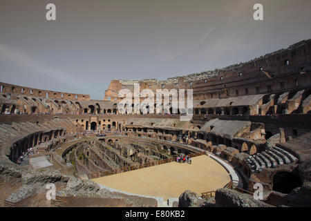 Roma, 28 Aprile 2012.Vista interna del Colosseo, Italia Foto Stock