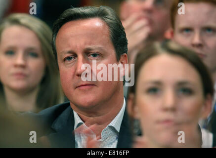 DAVID CAMERON MP IL PRIMO MINISTRO 28 settembre 2014 CPI BIRMINGHAM INGHILTERRA Foto Stock