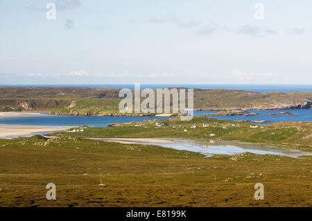 Vista panoramica attraverso Uig Bay e spiaggia dell'isola di Lewis nelle Western Isles Foto Stock