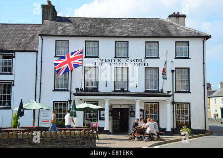 L'Hotel Castello, King's Road, Llandovery,(Llanymddyfri), Carmarthenshire (Sir Gaerfyrddin), Wales, Regno Unito Foto Stock