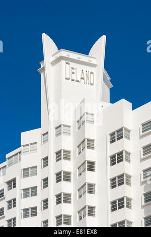 Miami Art Deco il Delano hotel su Collins Avenue. Foto Stock