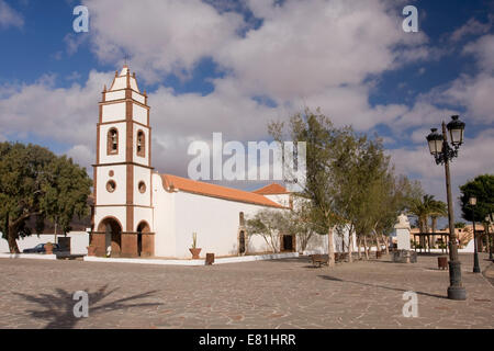 Chiesa di Santo Domingo de Guzman, Tetir, Fuerteventura, Isole Canarie, Spagna Foto Stock