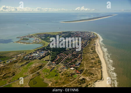 Vista aerea, città di Norderney, nella parte occidentale dell'isola, il Wadden Sea, Norderney, isola nel mare del Nord, Est Isole Frisone Foto Stock