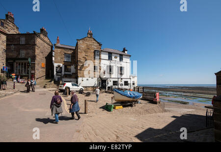 Spiaggia di cappe robin bay North Yorkshire coast Foto Stock