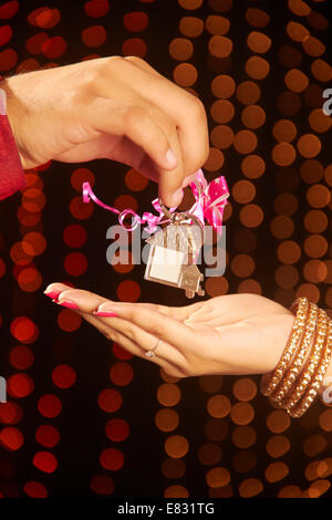 Indian Diwali Festival dono della chiave Foto Stock