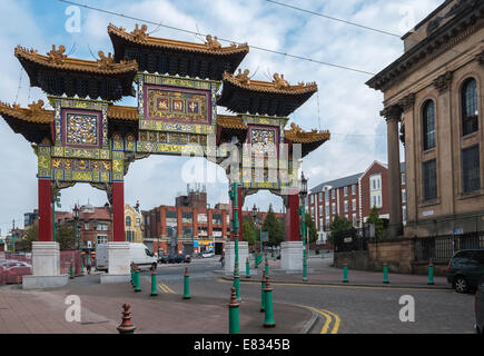 Chinatown archway, Nelson Street, Liverpool, Merseyside, Regno Unito Foto Stock