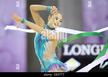 Kaho Minagawa (JPN), 25 settembre 2014 - ginnastica ritmica : FIG Rhythmic Gymnastics World Championships qualifiche individuali il nastro a Izmir Halkapinar Sport Hall di Izmir, in Turchia. (Foto di Takahisa Hirano/AFLO) Foto Stock