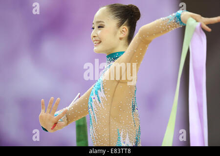 Kaho Minagawa (JPN), 25 settembre 2014 - ginnastica ritmica : FIG Rhythmic Gymnastics World Championships qualifiche individuali il nastro a Izmir Halkapinar Sport Hall di Izmir, in Turchia. (Foto di Takahisa Hirano/AFLO) Foto Stock