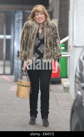 Fay Ripley al di fuori della ITV Studios con: Fay Ripley dove: Londra, Regno Unito quando: 28 Mar 2014 Foto Stock