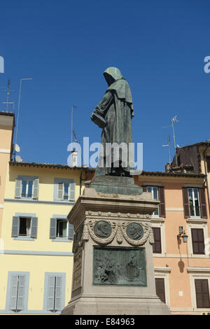 Statua di Giordano Bruno a Campo de' Fiori a Roma Italia Foto Stock