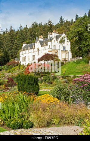 LOGIE STEADING FORRES Scozia la casa e il giardino a fine estate Foto Stock