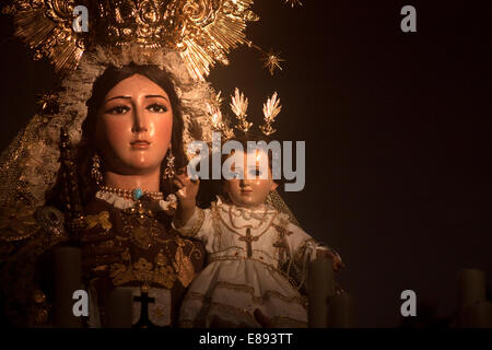 L immagine della Vergine del Carmelo è visualizzato in Prado del Rey, la provincia di Cadiz Cadice, Andalusia, Spagna, 20 aprile 2014. Foto Stock