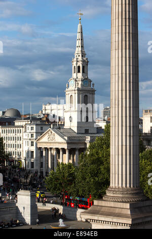 St Martin-in-the-Fields chiesa anglicana nell'angolo nord-est di Trafalgar Square costruito nel 1724 ,progettato da James Gibbs Foto Stock