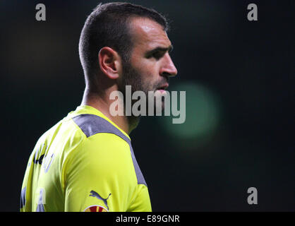 Glasgow, Scozia. 2 Ottobre, 2014. UEFA Europa League. Celtic versus GNK Dinamo Zagreb. GNK Dinamo Zagreb portiere Eduardo Credito: Azione Sport Plus/Alamy Live News Foto Stock