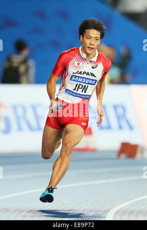 (L-R) Ryota Yamagata (JPN), Shota Iizuka, Kei Takase (JPN), Shinji Takahira (JPN), OCTOBOR 2, 2014 - Atletica leggera : uomini 4x100m relè ad Incheon Asiad Main Stadium durante il 2014 Incheon giochi asiatici in Incheon, Corea del Sud. © Giovanni Osada AFLO/sport/Alamy Live News Foto Stock