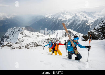 Alpi neve montagna sci cross-county Foto Stock