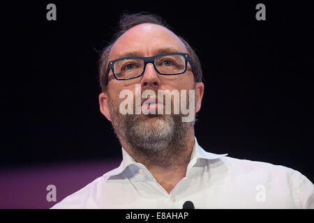 Londra, Regno Unito. 3 Ottobre, 2014. Fondatore di Wikipedia, Jimmy Wales parla durante il 2014 IOD convenzione annuale tenutosi presso la Royal Albert Hall. Credito: Heloise/Alamy Live News Foto Stock